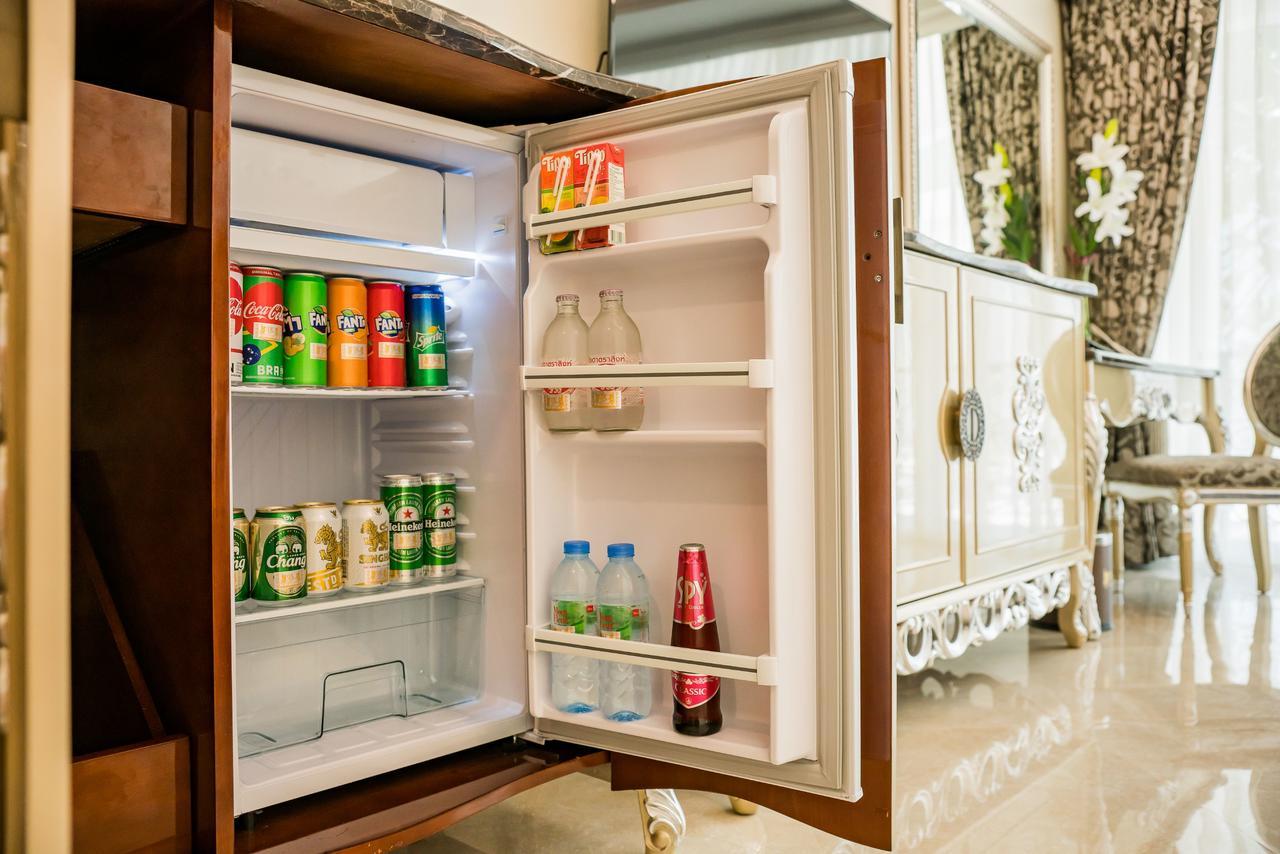 Lk Emerald Beach - Sha Extra Plus Pattaya Exterior foto A refrigerator